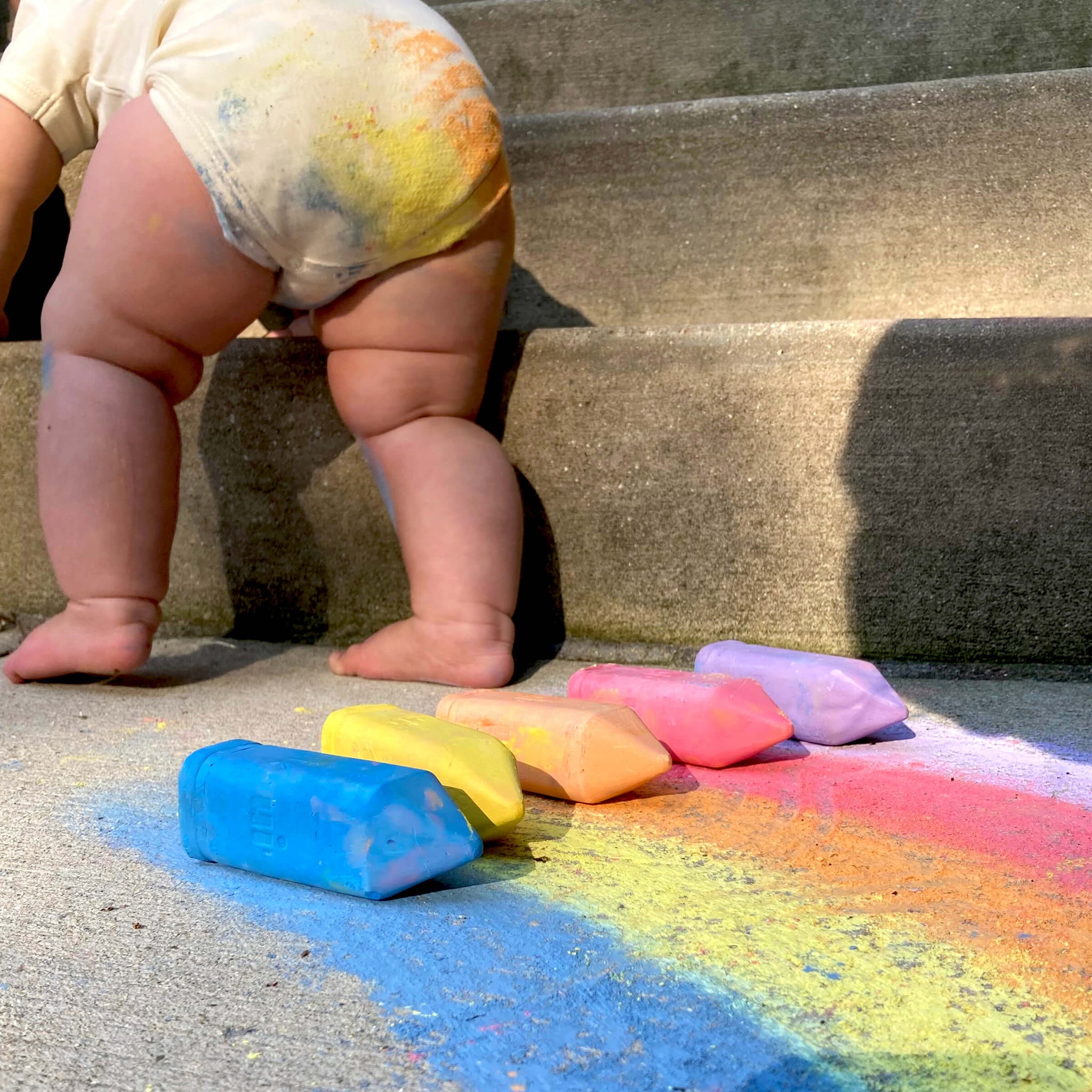 Sidewalk Chalk Box Set - 16 Assorted Colors - Roll Proof Design